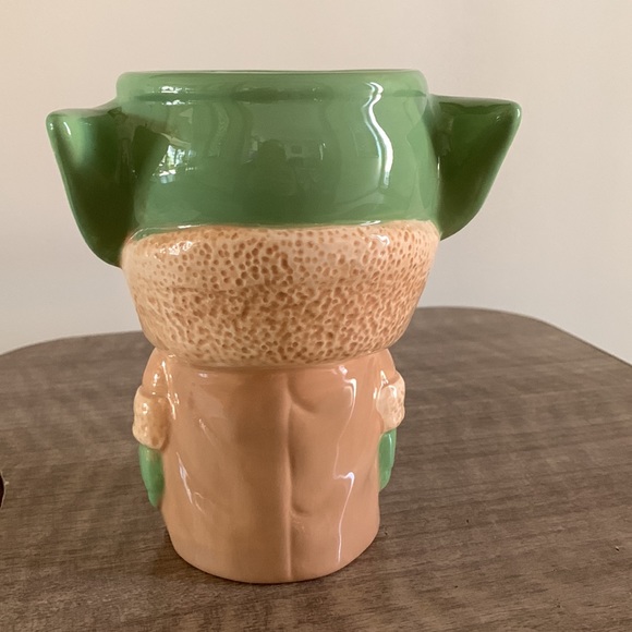 Star Wars Grogu Galerie goblet mug Mandalorian - Picture 3 of 6